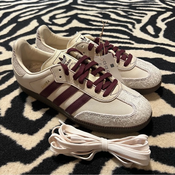 NWT Adidas Samba OG W Cloud White Maroon Size Women's 9 - Picture 9 of 16